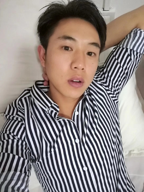 小雷的第二张照片--嘉兴相亲服务中心