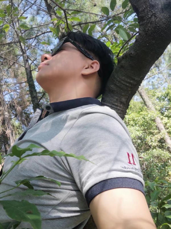新丁的第一张照片--嘉兴相亲服务中心