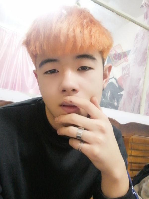 钟宇诗的第一张照片--嘉兴相亲服务中心