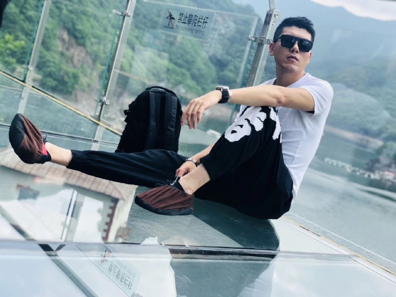 庄周梦蝶的第一张照片--嘉兴相亲服务中心