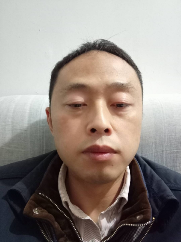 阳光的第一张照片--嘉兴相亲服务中心