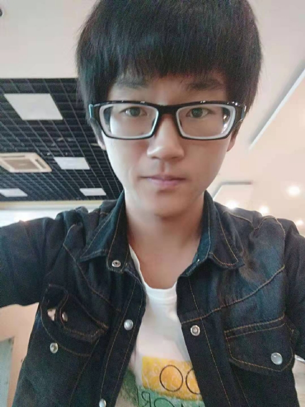 LS书生的第一张照片--嘉兴相亲服务中心