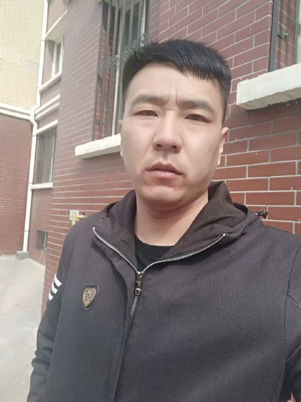 谁伴我闯荡的第一张照片--嘉兴相亲服务中心