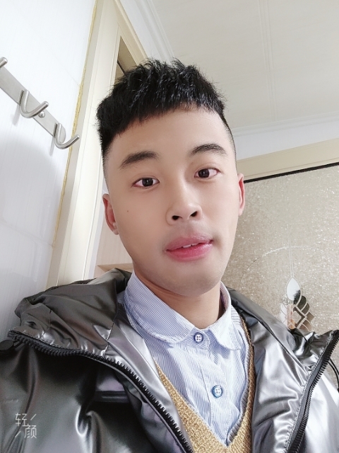 幼稚鬼的第一张照片--嘉兴相亲服务中心