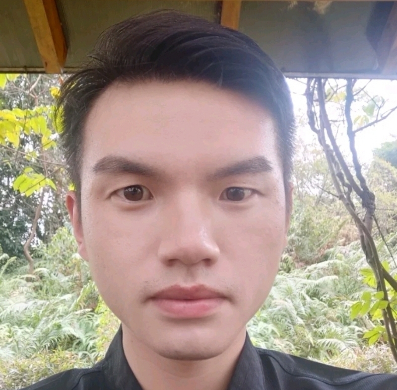 彬彬有礼的第一张照片--嘉兴相亲服务中心