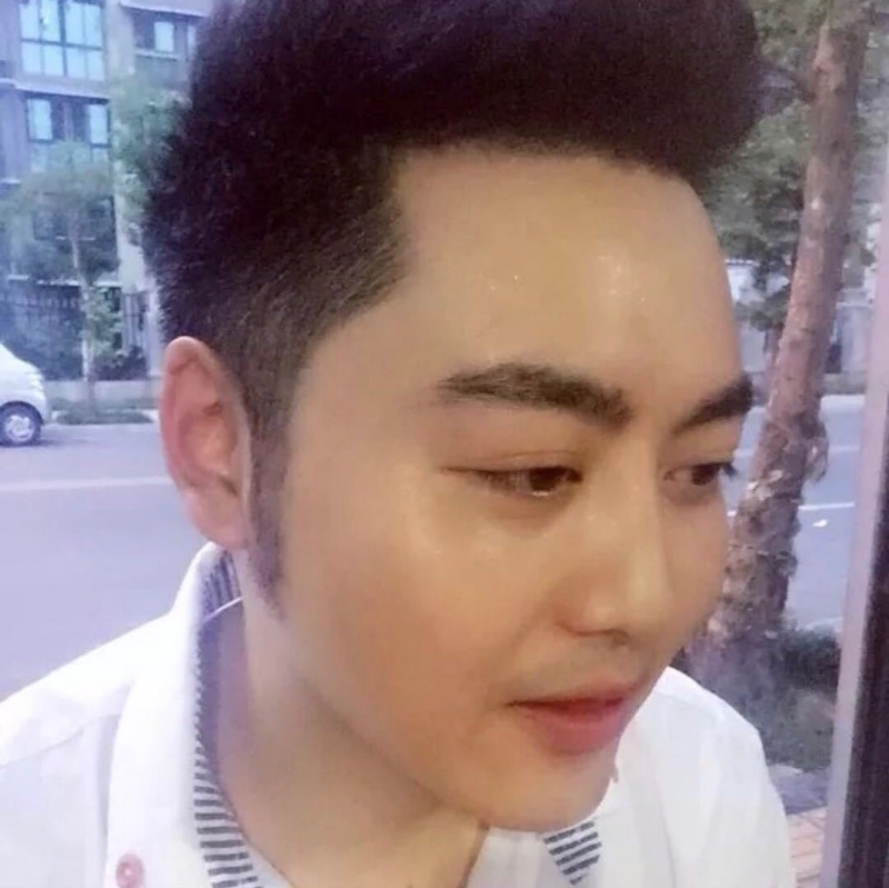 加油吧少年的第一张照片--嘉兴相亲服务中心