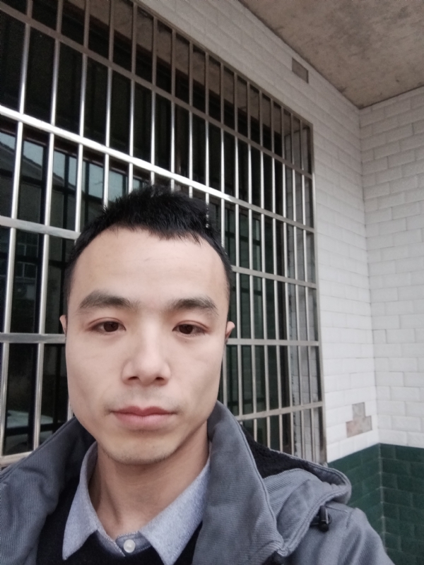 笑得那么开心的第三张照片--嘉兴相亲服务中心