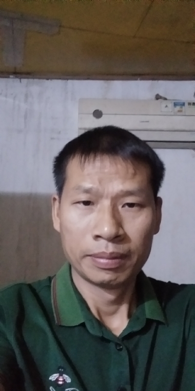 执着跋涉的第二张照片--嘉兴相亲服务中心