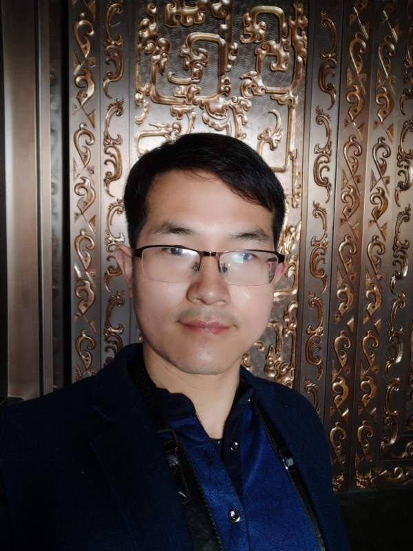 鹏鸟的第一张照片--嘉兴相亲服务中心
