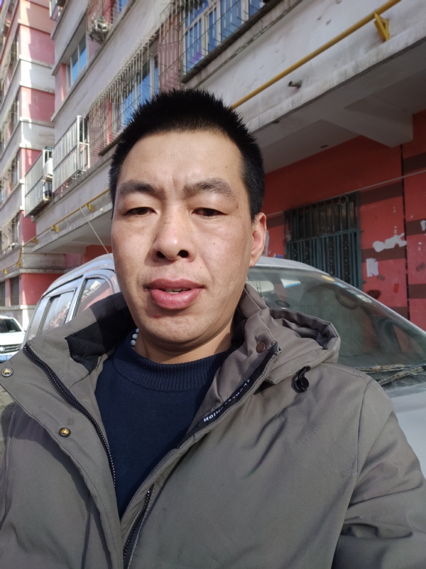 华哥的第二张照片--嘉兴相亲服务中心