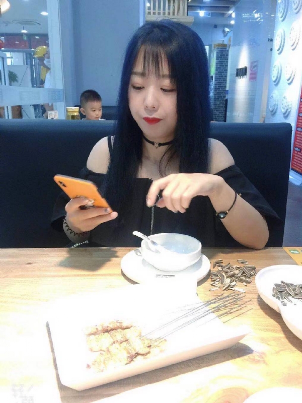 程程的第一张照片--嘉兴相亲服务中心