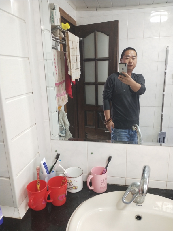 半世人间的第二张照片--嘉兴相亲服务中心