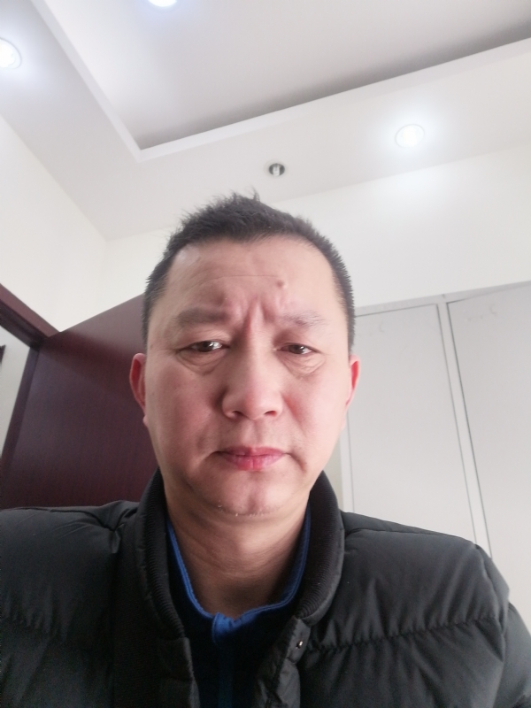 相视而笑的第一张照片--嘉兴相亲服务中心