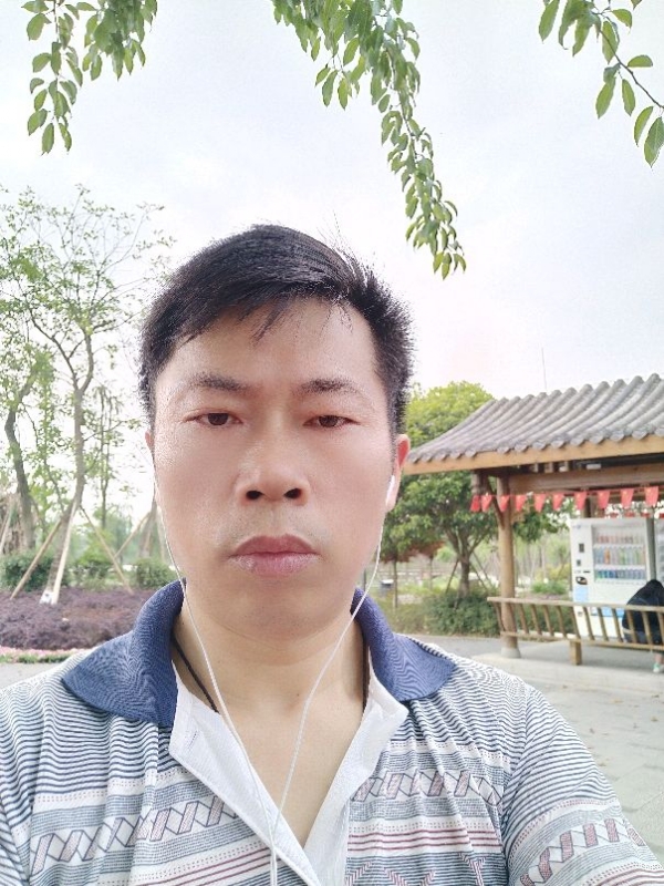 一个人的孤单的第一张照片--嘉兴相亲服务中心