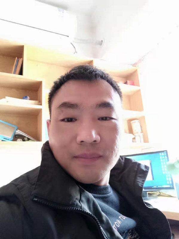 向前葱的第一张照片--嘉兴相亲服务中心