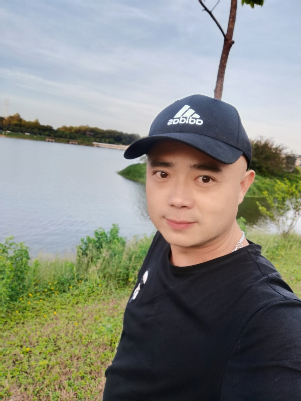 石头哥的第一张照片--嘉兴相亲服务中心