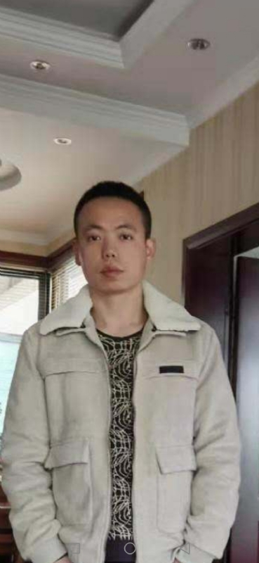 tom的第一张照片--嘉兴相亲服务中心