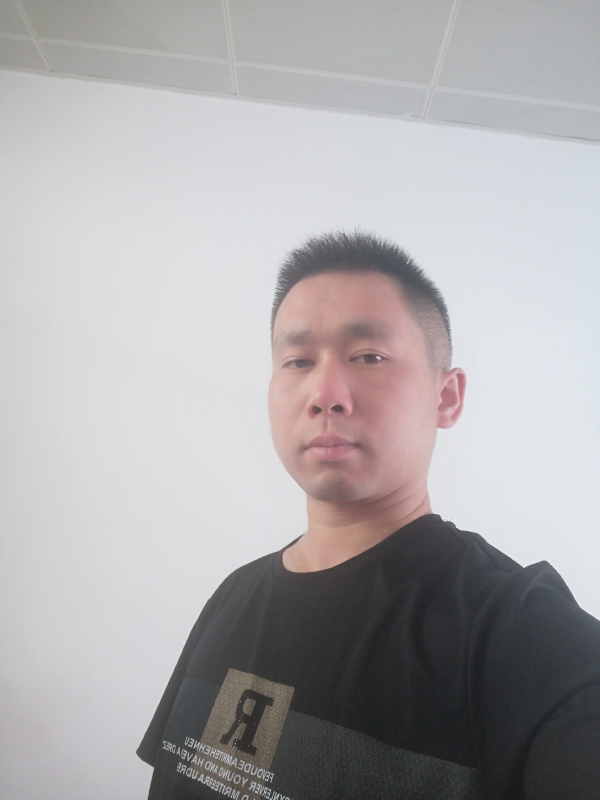 孤独的狼的第一张照片--嘉兴相亲服务中心