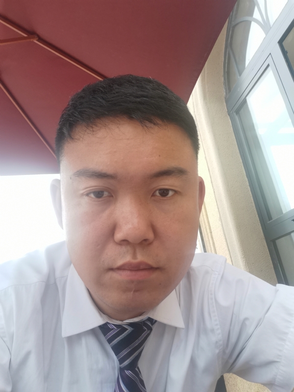 小龙哥的第一张照片--嘉兴相亲服务中心