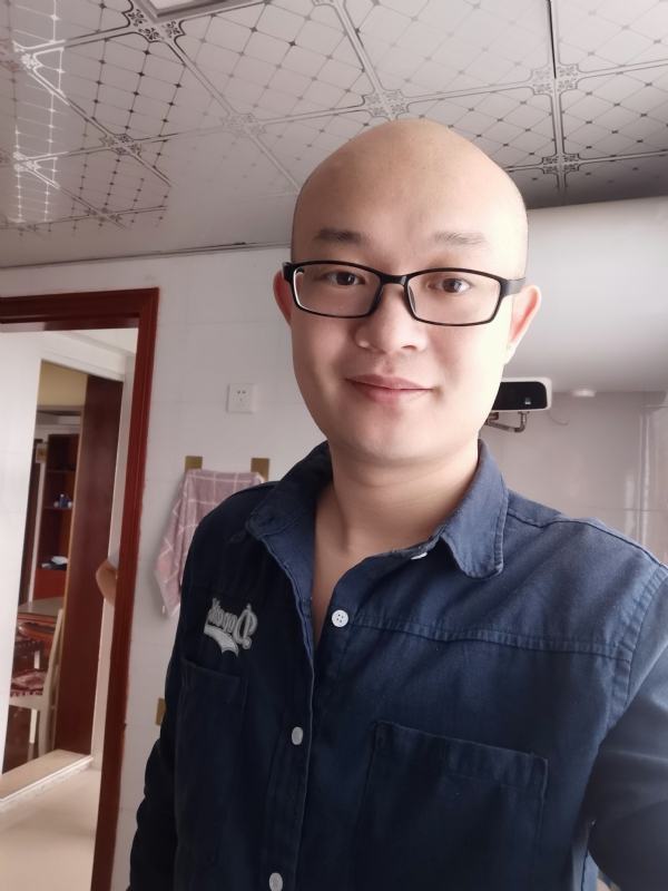 凝望远方的第一张照片--嘉兴相亲服务中心