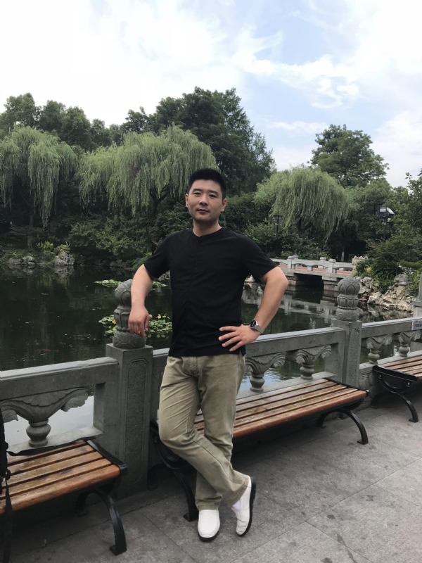 未来可期的第一张照片--嘉兴相亲服务中心