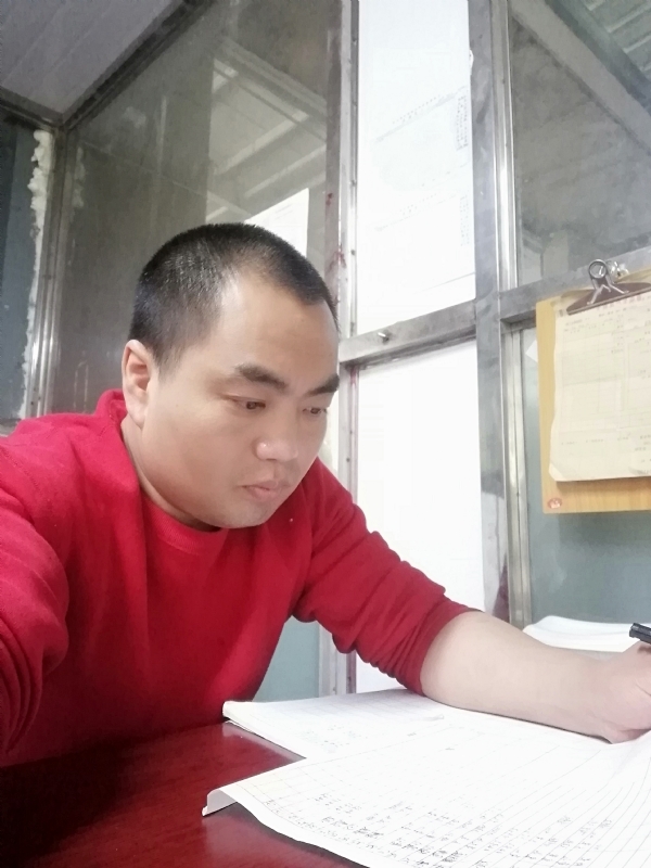 小吴的第一张照片--嘉兴相亲服务中心