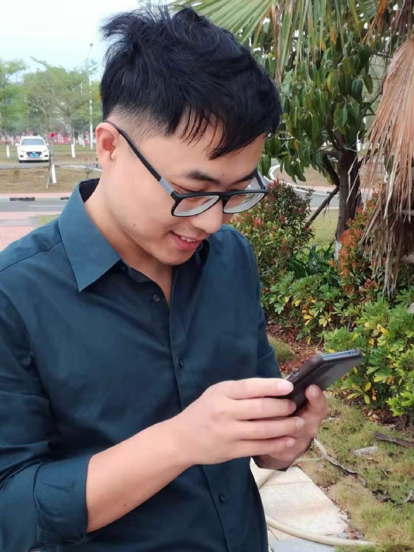 鼠王子的第一张照片--嘉兴相亲服务中心