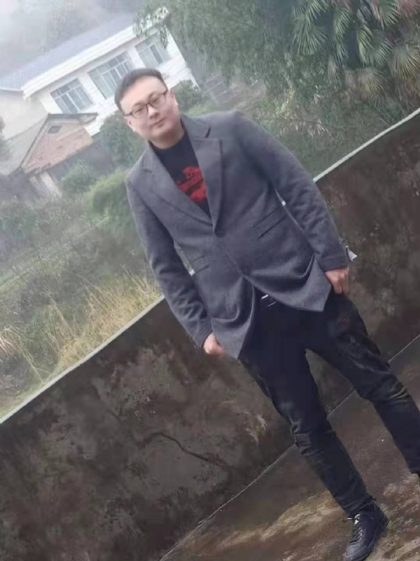 冰城的第一张照片--嘉兴相亲服务中心