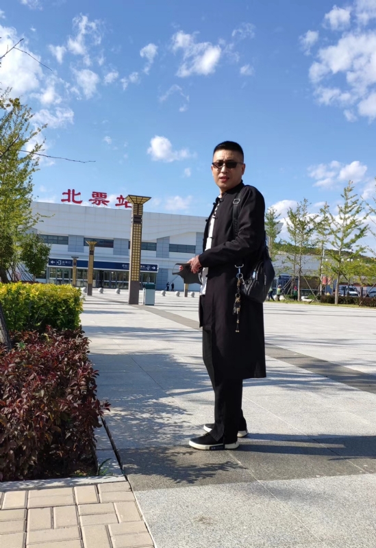 仟佰渡的第一张照片--嘉兴相亲服务中心