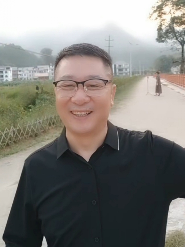 在這裡等你的第二张照片--嘉兴相亲服务中心