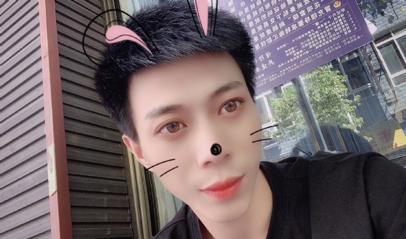 酒伴你的第一张照片--嘉兴相亲服务中心
