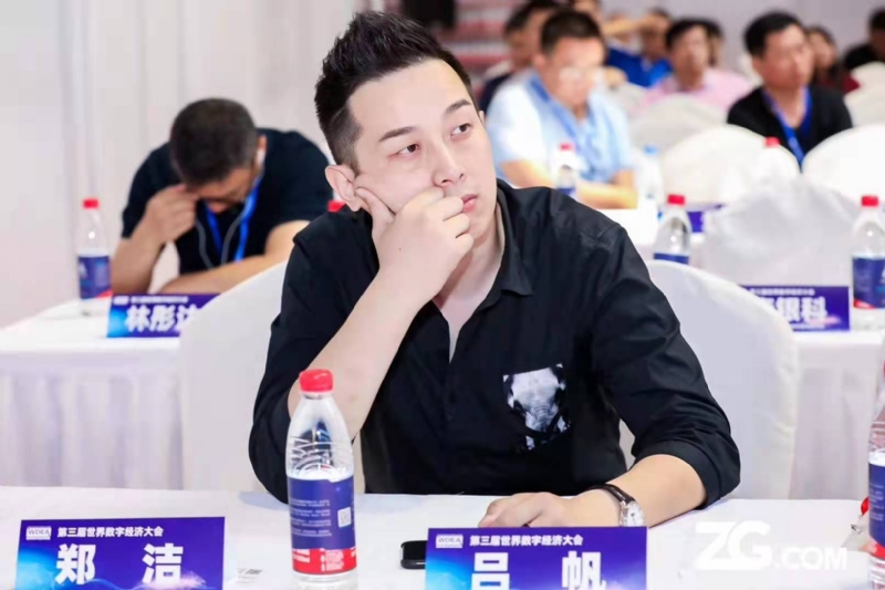 一生摯愛的第一张照片--嘉兴相亲服务中心