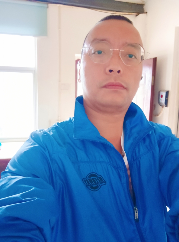 通海混混的第一张照片--嘉兴相亲服务中心