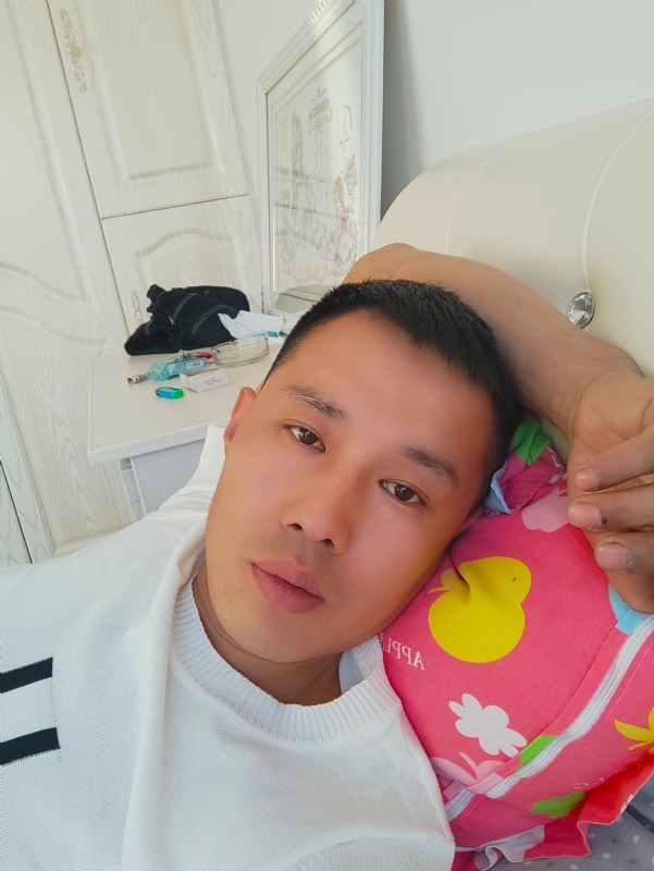 一个人的第一张照片--嘉兴相亲服务中心