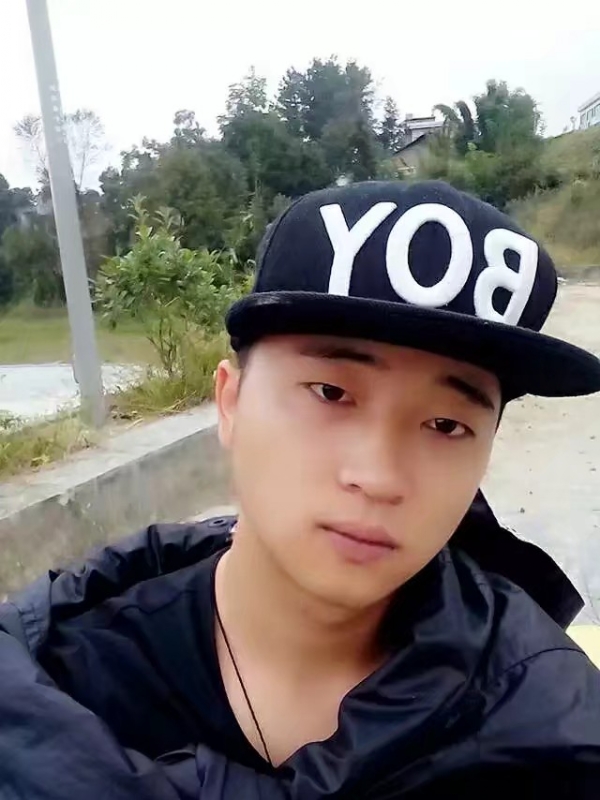 南来北往的第一张照片--嘉兴相亲服务中心