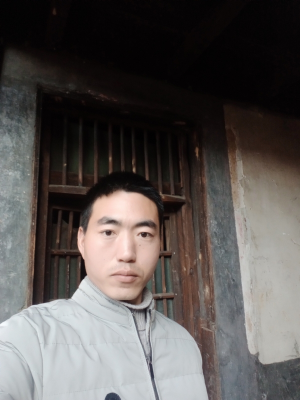 嫁与娶的第一张照片--嘉兴相亲服务中心