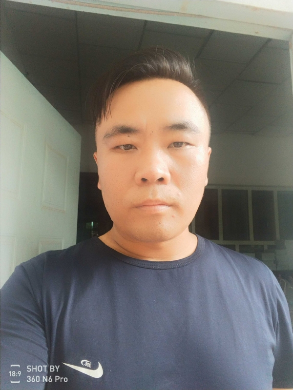 云的第一张照片--嘉兴相亲服务中心