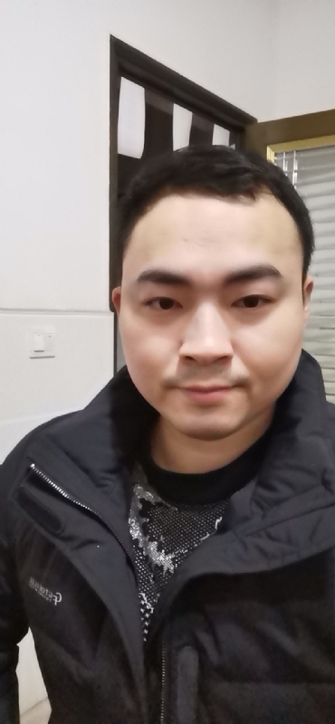 老实人的第一张照片--嘉兴相亲服务中心