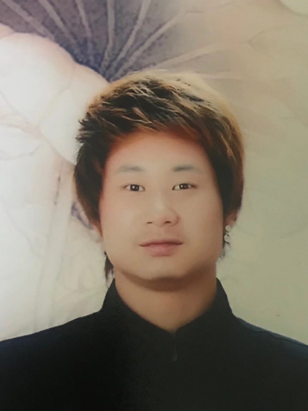 咮辛的第一张照片--嘉兴相亲服务中心