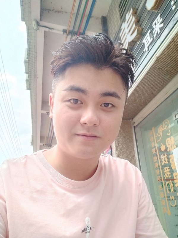李健诚的第一张照片--嘉兴相亲服务中心