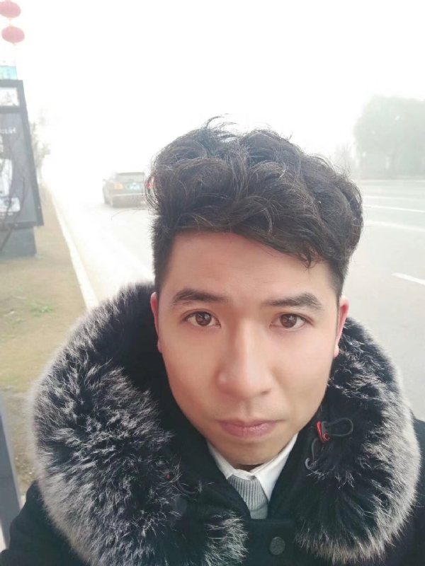 开心快乐每一天的第一张照片--嘉兴相亲服务中心