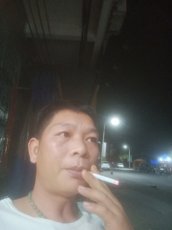 善解人意的第一张照片--嘉兴相亲服务中心