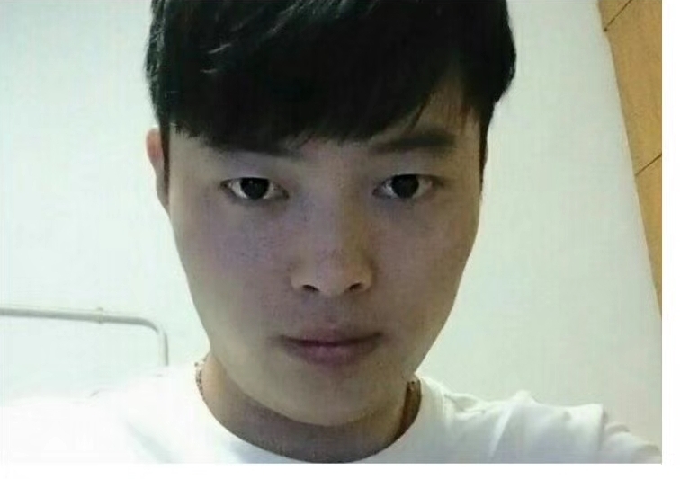 小张哥哥的第一张照片--嘉兴相亲服务中心