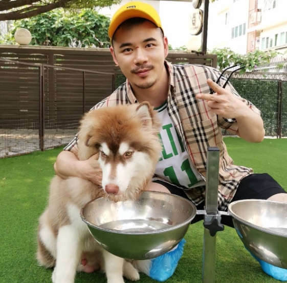 坚持的第一张照片--嘉兴相亲服务中心