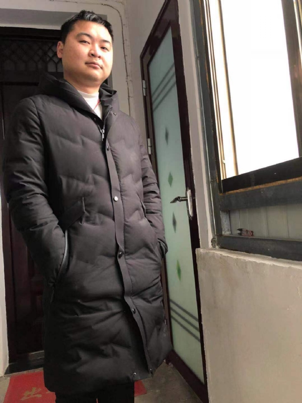 末端的第一张照片--嘉兴相亲服务中心