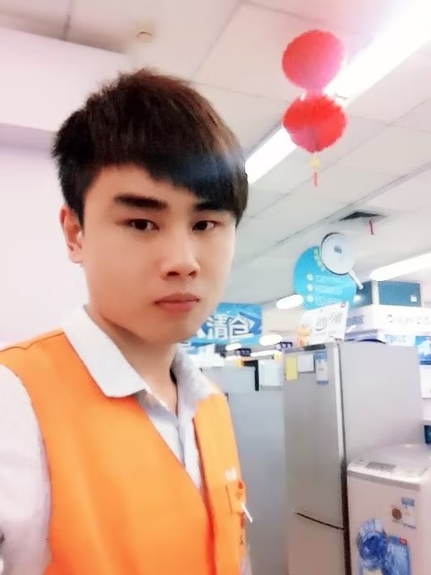 罗自强的第一张照片--嘉兴相亲服务中心