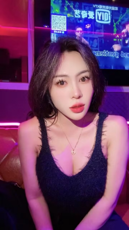 素素可月的第一张照片--嘉兴相亲服务中心