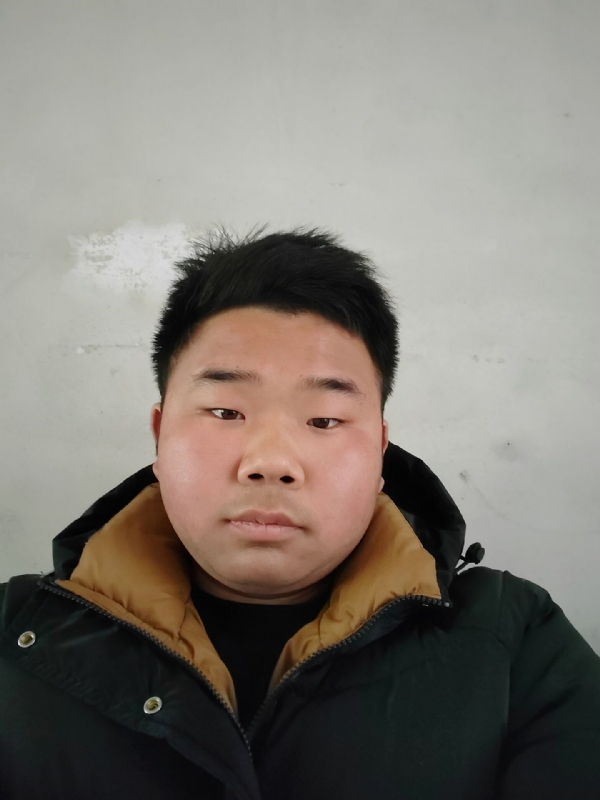 精神饱满的第四张照片--嘉兴相亲服务中心