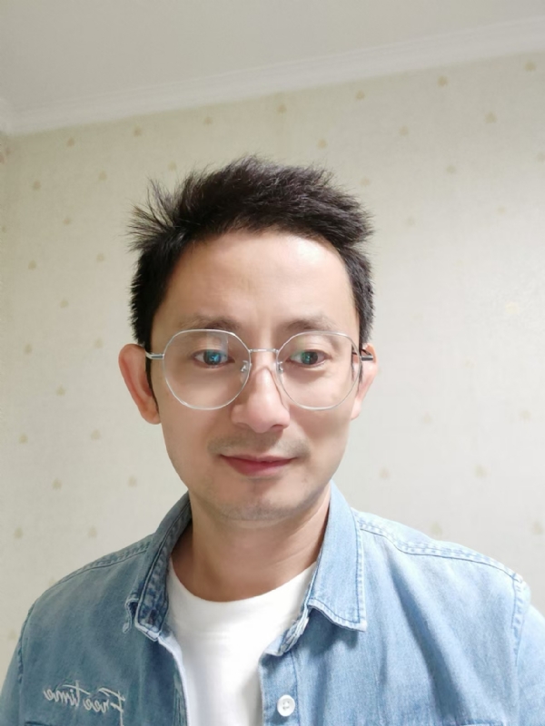 飘逸的第二张照片--嘉兴相亲服务中心