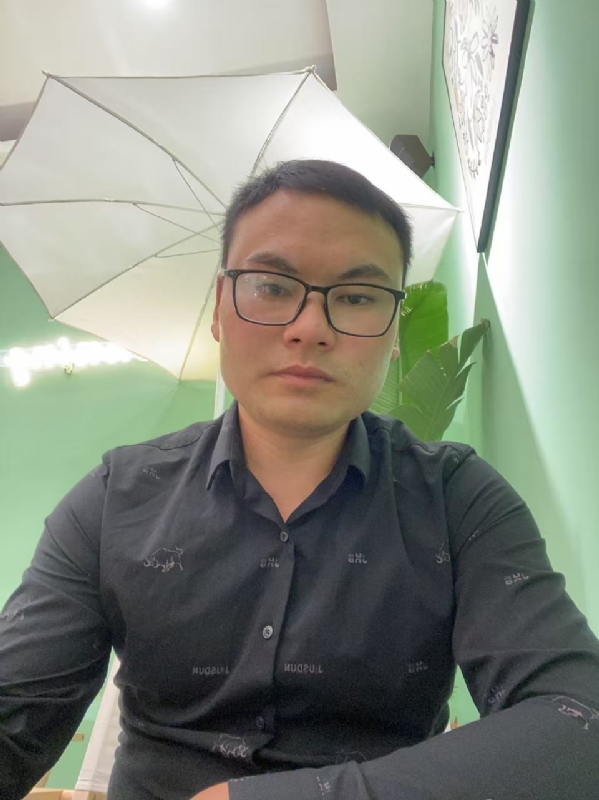 像风一样自由的第一张照片--嘉兴相亲服务中心